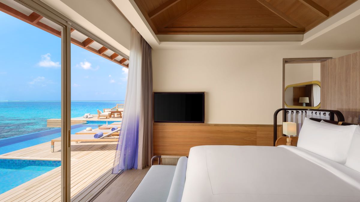 Three Bedroom Overwater Pool Residence Photo 3