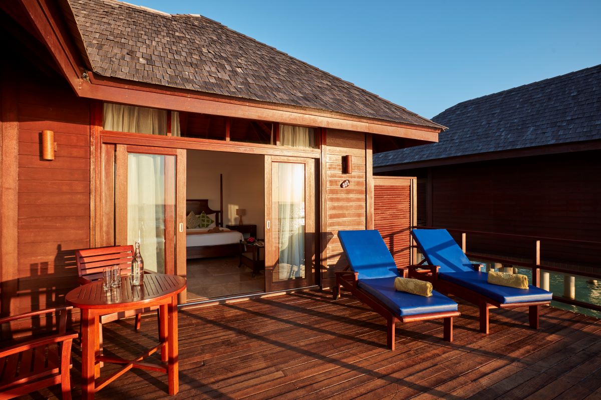 Deluxe Water Villa Photo 2