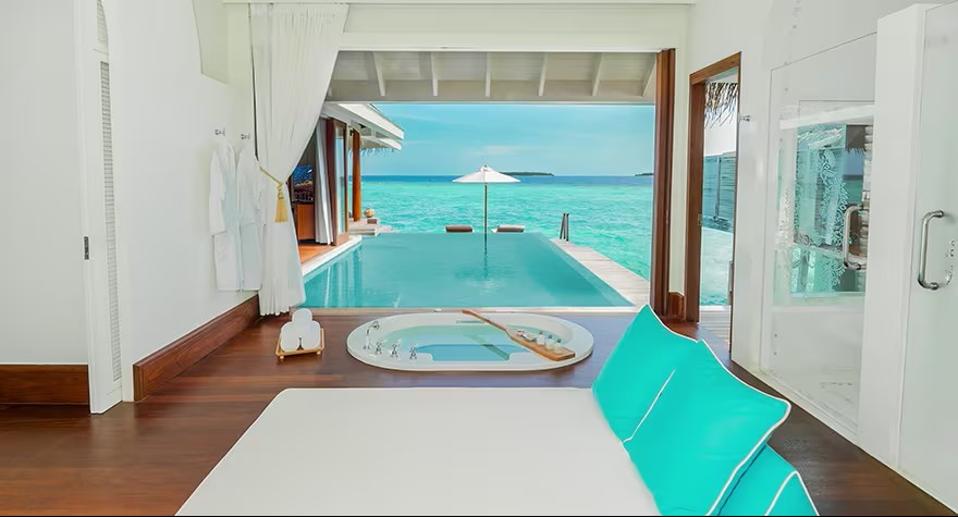 Over Water Pool Villa Photo 2