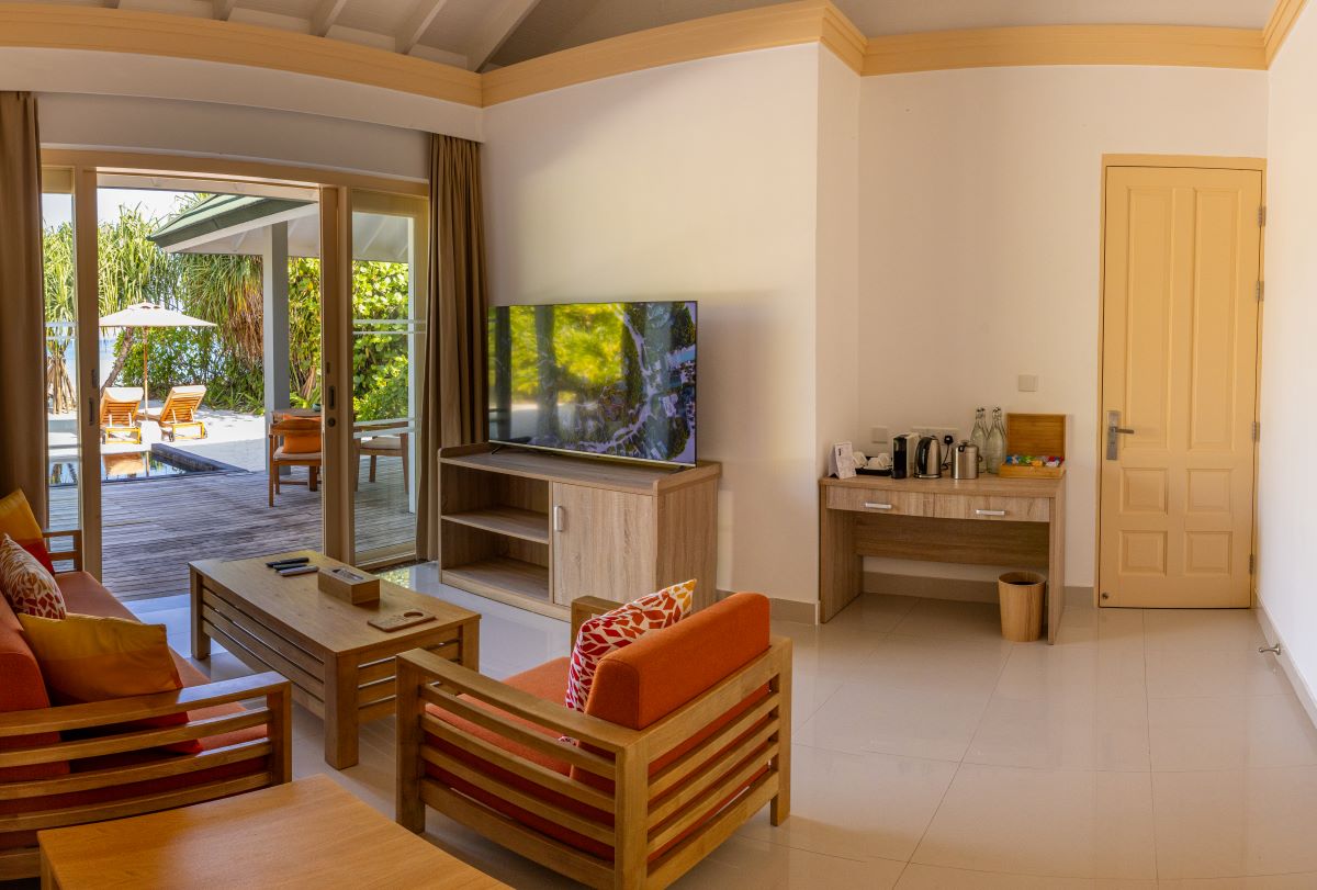 Three Bedroom Pool Beach Villa Photo 4