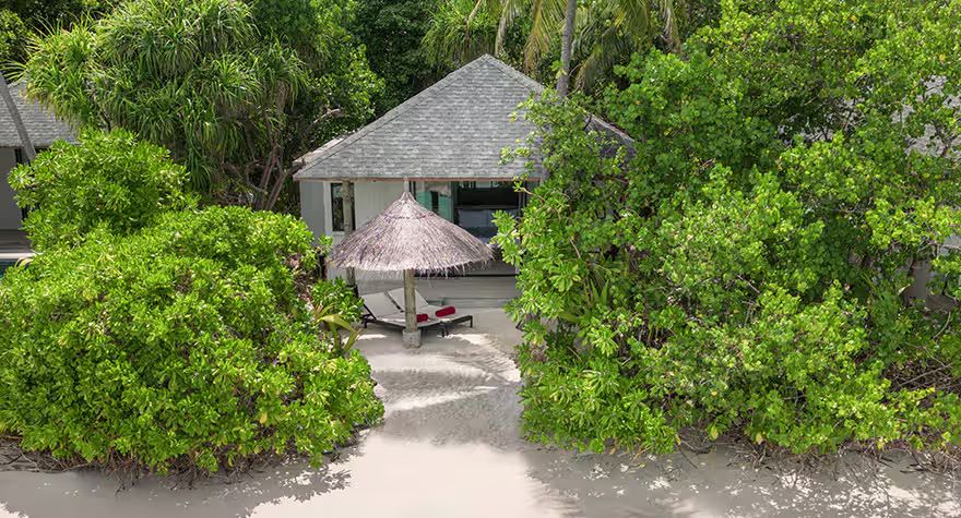 Sunrise Beach Villa Photo 1