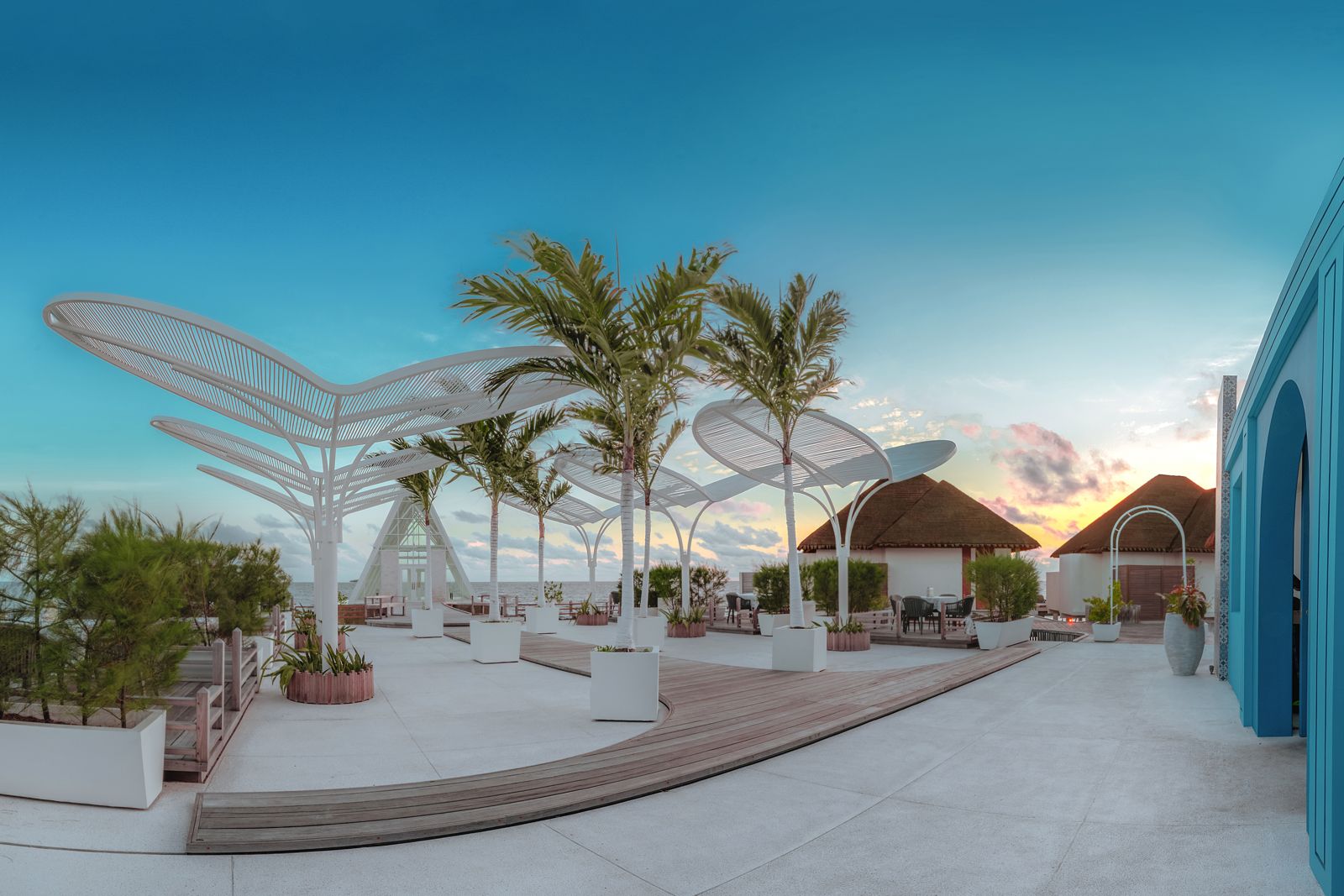 Furaveri Island Resort