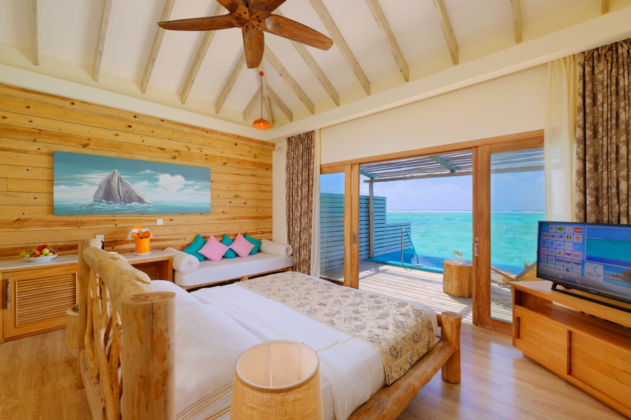 Lagoon Suite with Private Pool Photo 2