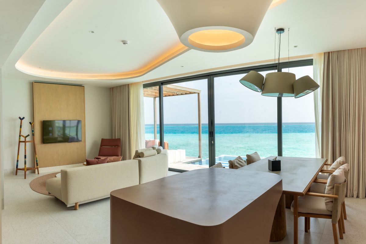 Two-Bedroom Ocean Water Pool Atelier Photo 6